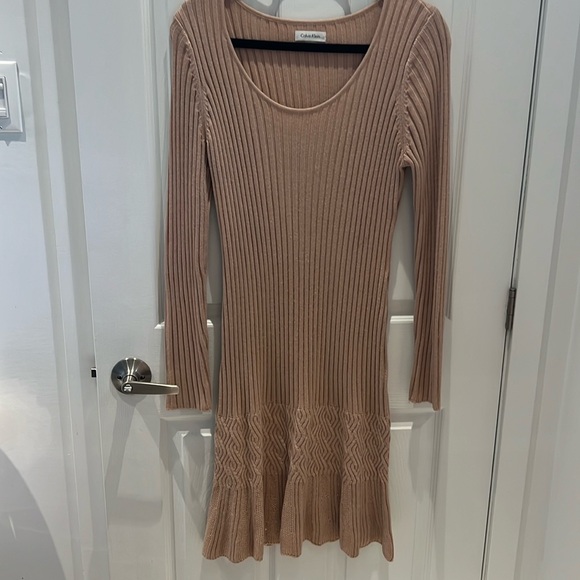Sweater type dress - Picture 1 of 3